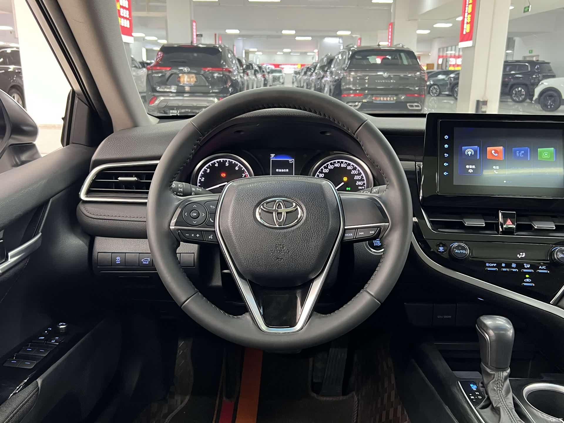 Toyota Camry, 2024 6