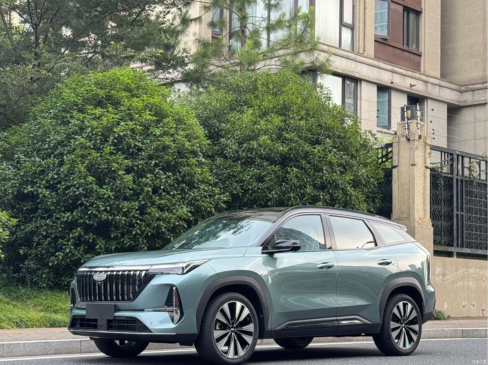 Geely Boyue, 2026 1