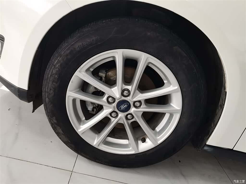 Ford Focus, 2016 23