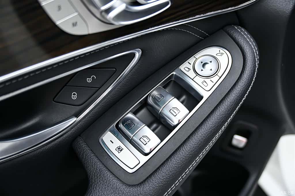Mercedes-Benz GLC, 2019 23