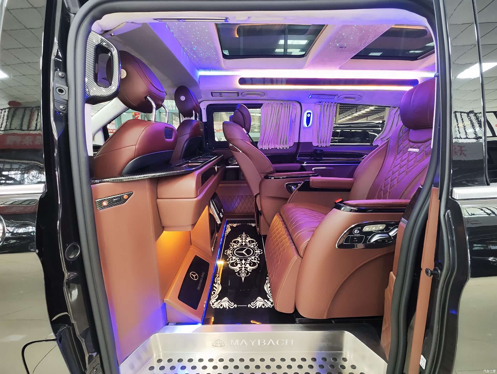 Mercedes-Benz V-Class, 2020 11