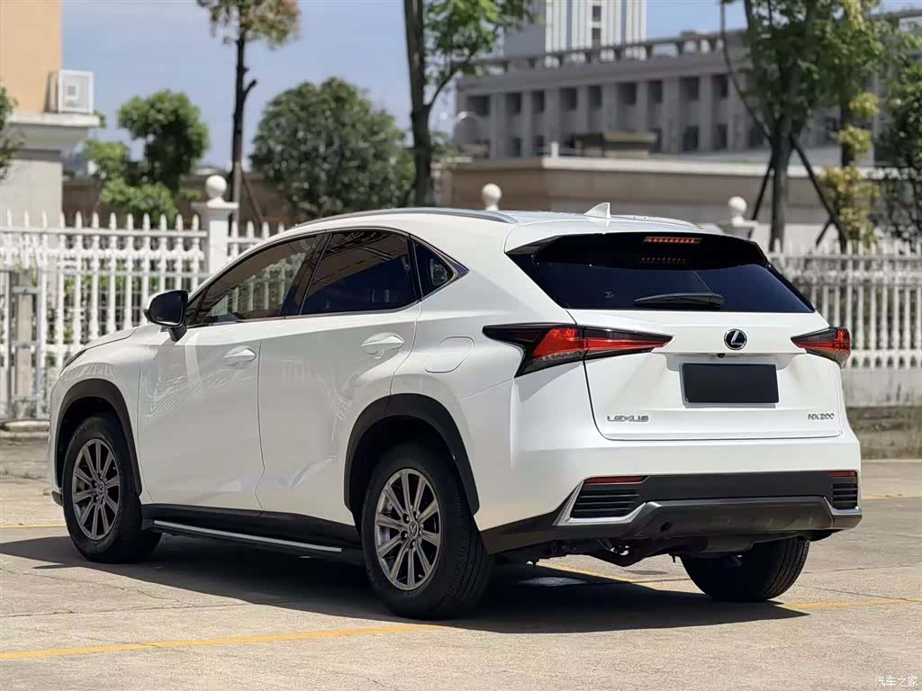 Lexus NX, 2018 7