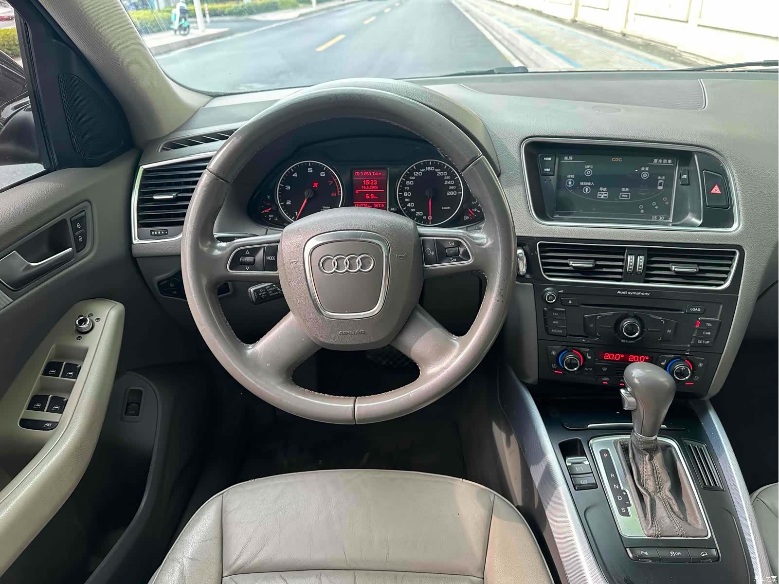 Audi Q5, 2013 9