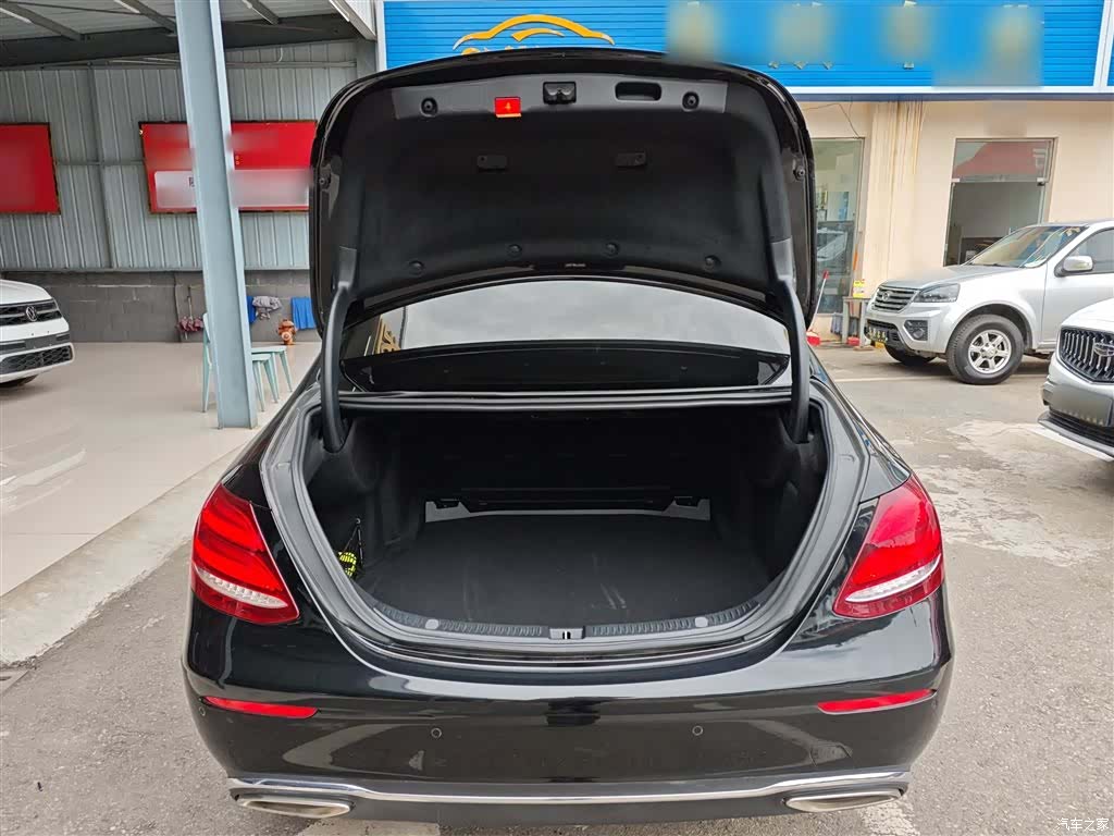 Mercedes-Benz E-Class, 2020 19