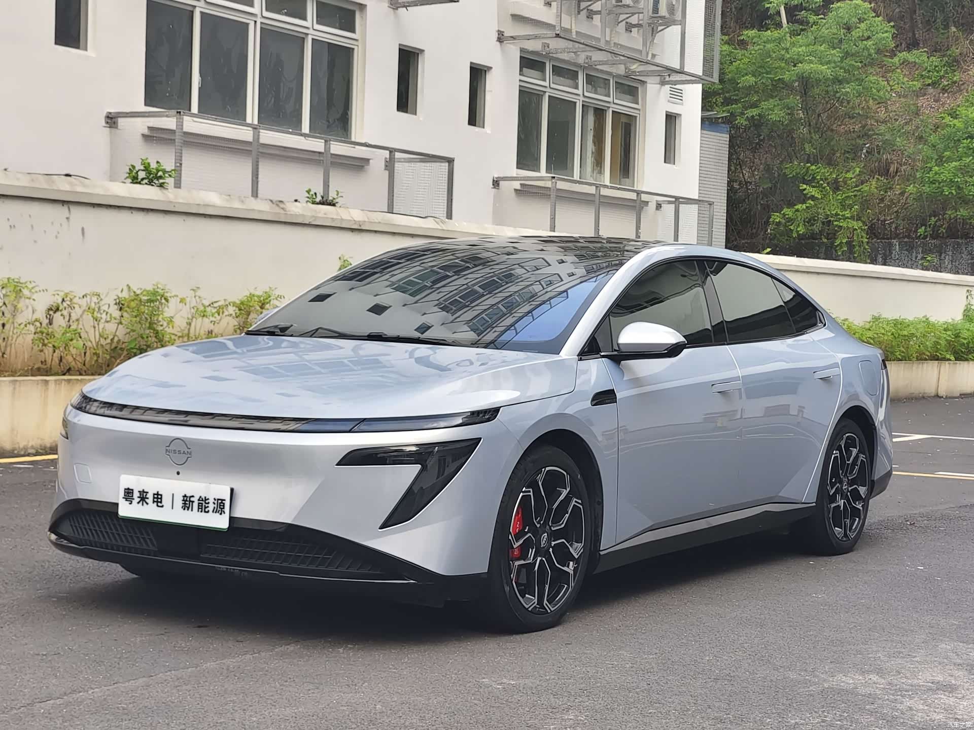 Nissan N7