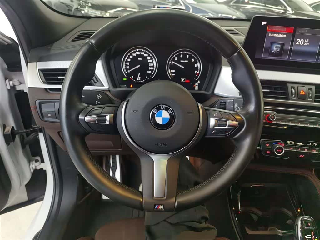 BMW X2, 2022 11