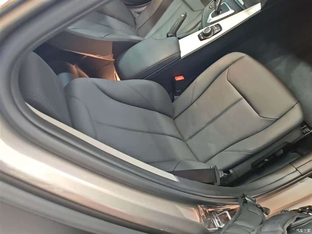 BMW 3 Series, 2015 25