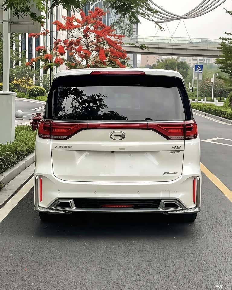 Trumpchi M8, 2021 2
