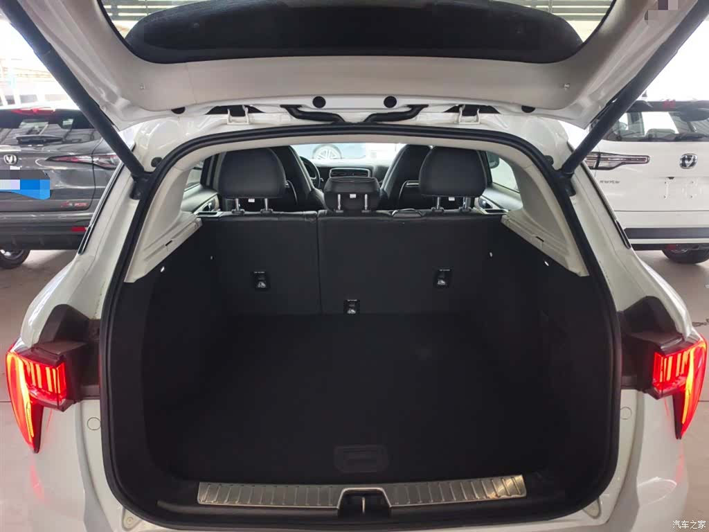Lynk & Co 01, 2018 9