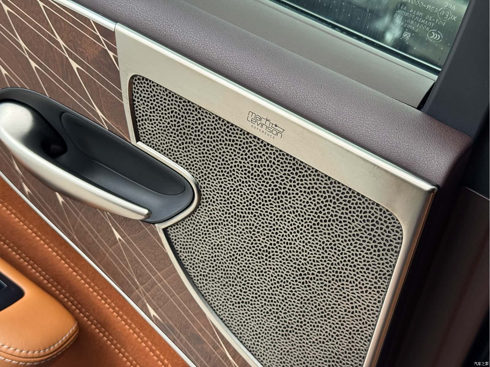Lexus LS, 2019 20