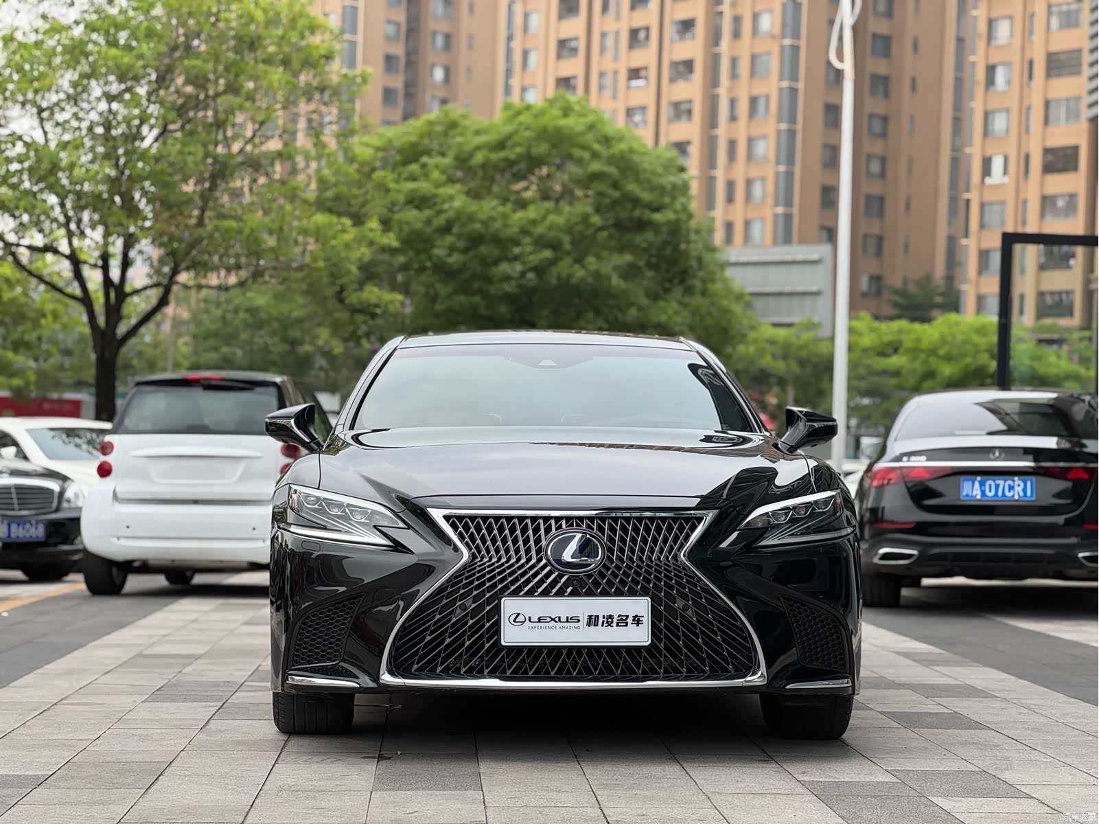 Lexus LS, 2019 7