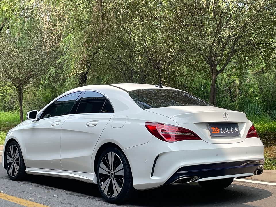 Mercedes-Benz CLA