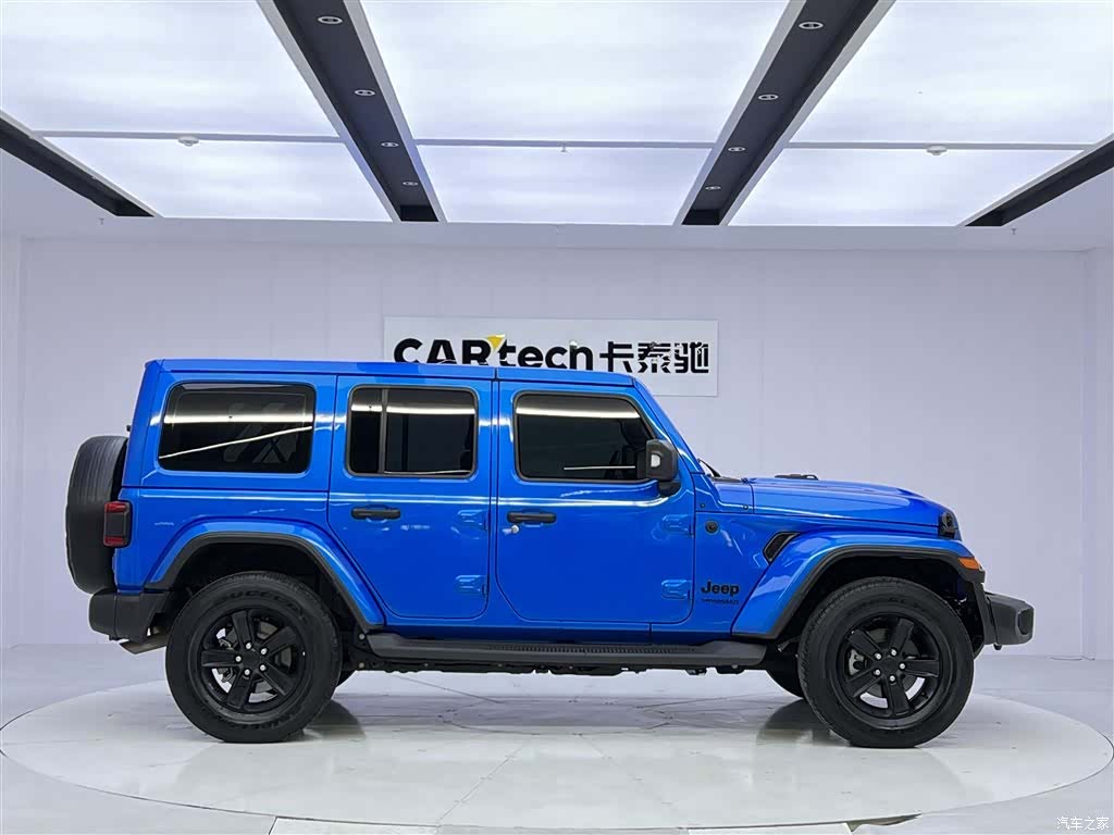 Jeep Wrangler, 2023 4