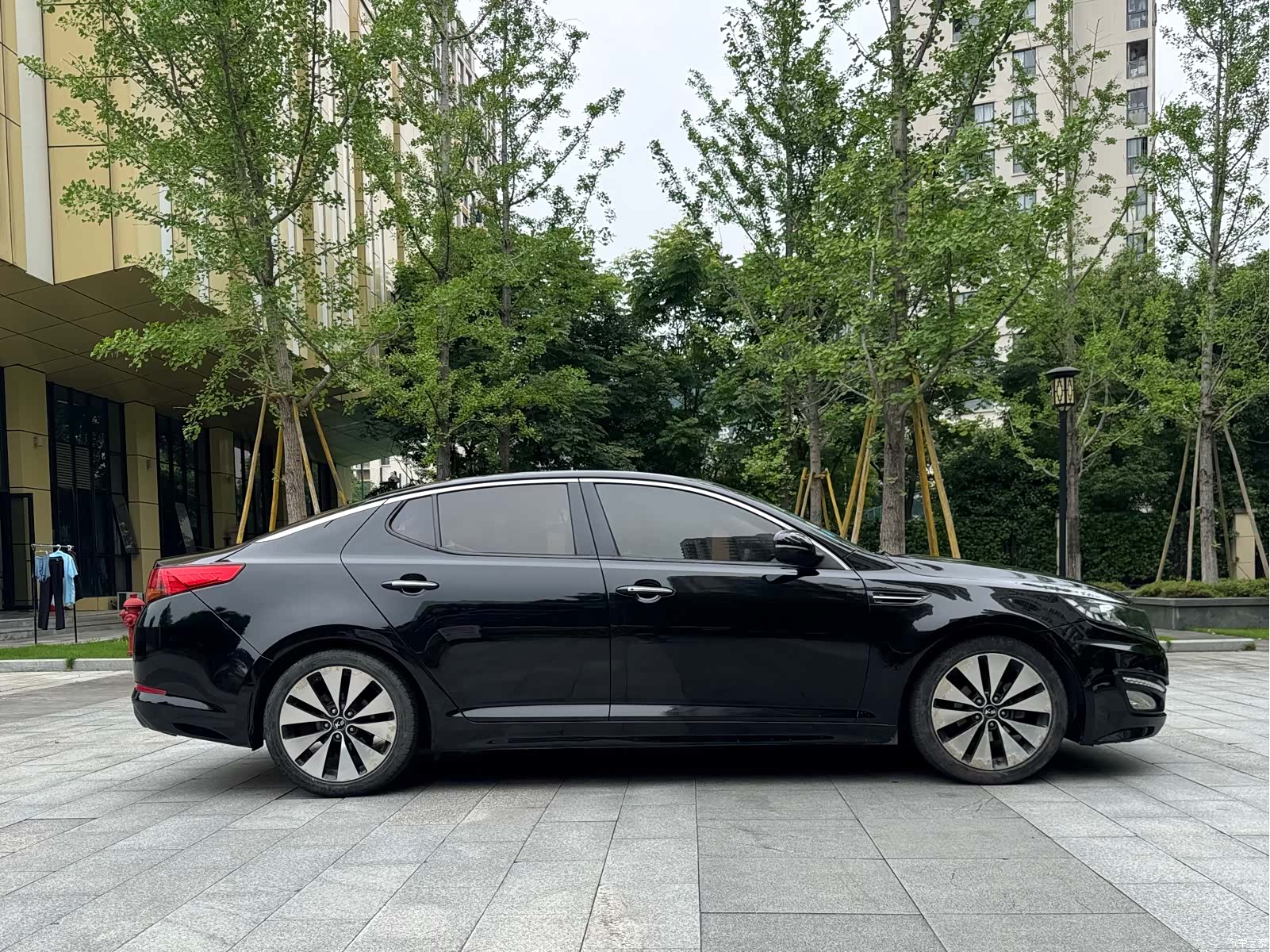Kia K5, 2011 7