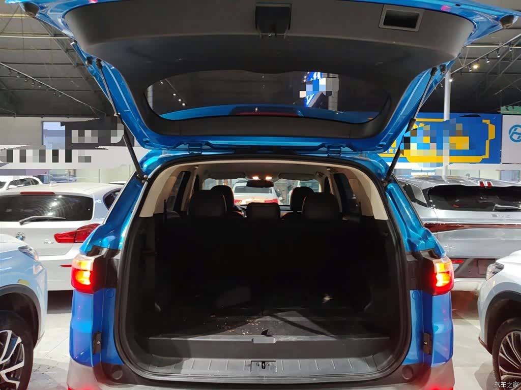DongFeng S560, 2019 9