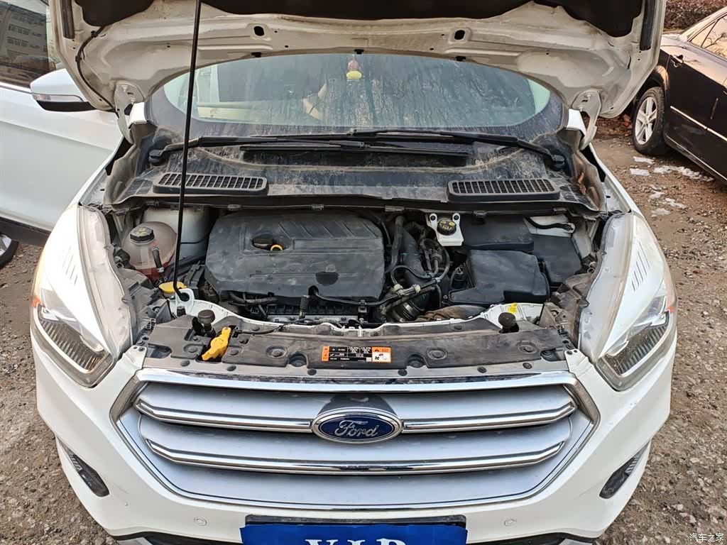 Ford Kuga, 2018 20