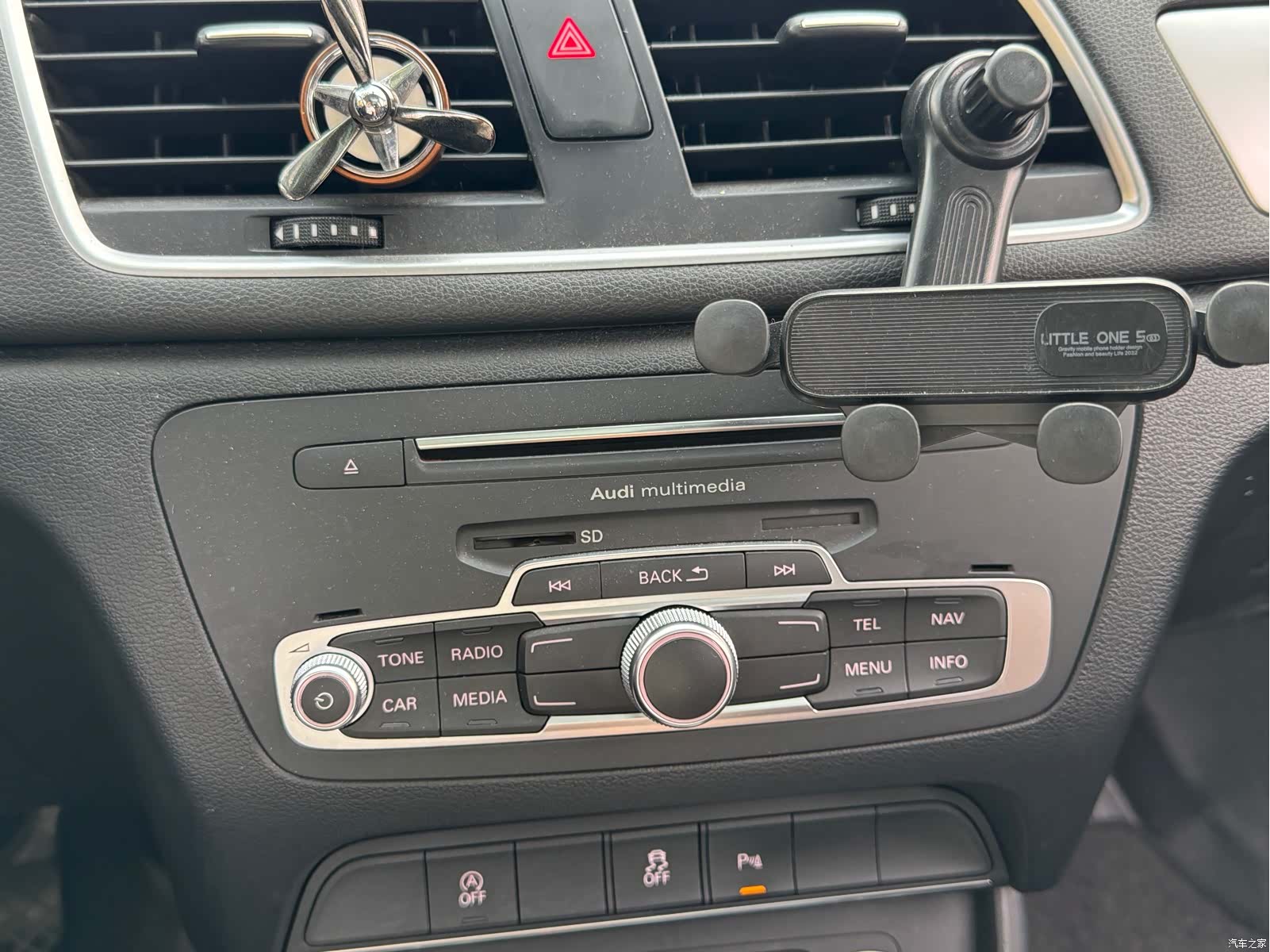 Audi Q3, 2017 все фото
