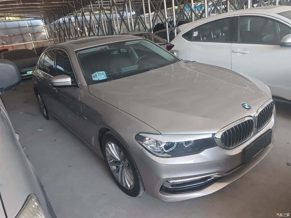 BMW 5 Series, 2018 23