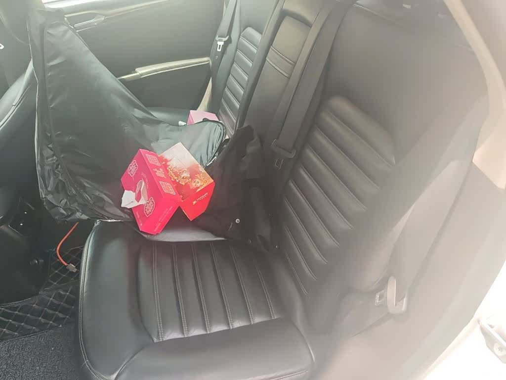 Ford Mondeo, 2015 18