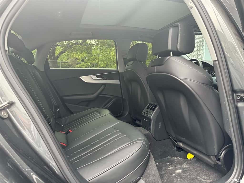 Audi A4L, 2020 15