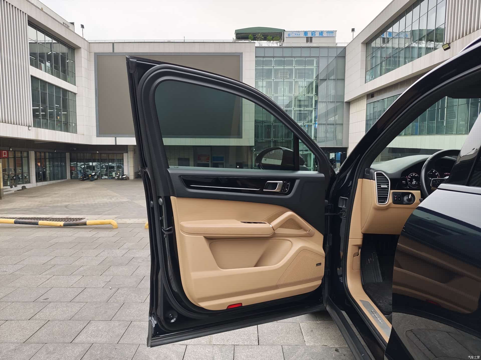 Porsche Cayenne, 2020 9