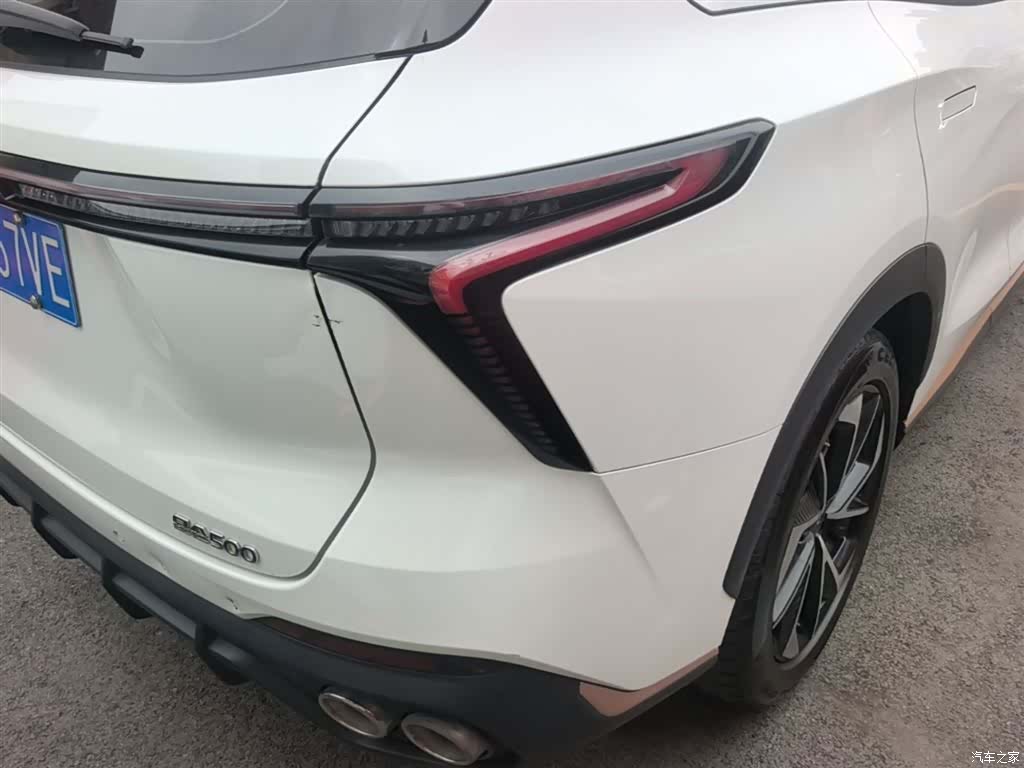 Geely Galaxy 500, 2023 8