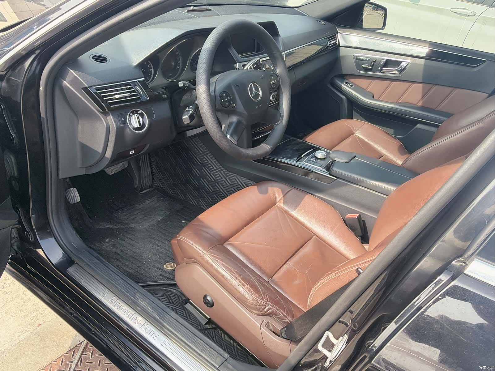 Mercedes-Benz E-Class, 2011 9