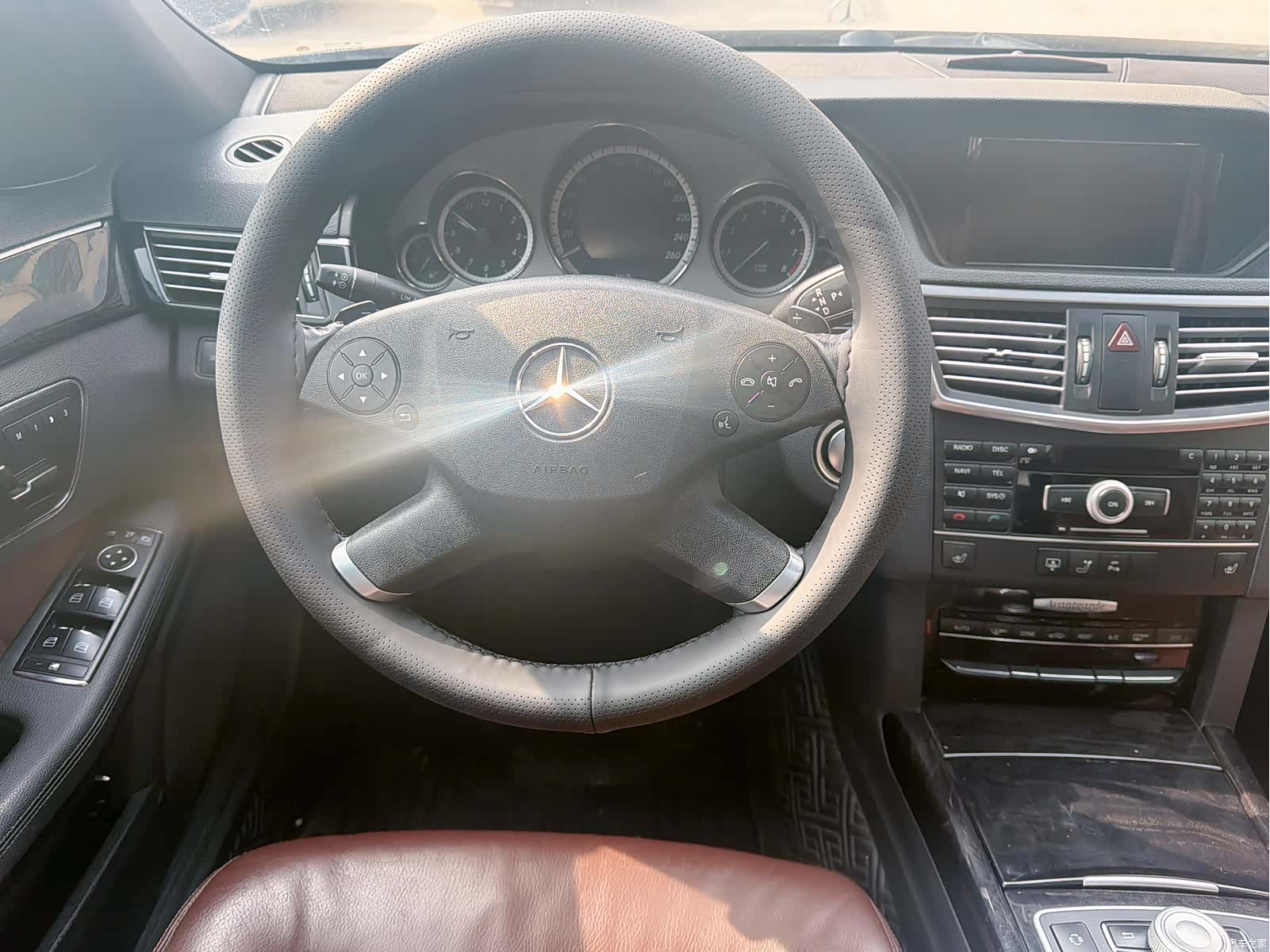 Mercedes-Benz E-Class, 2011 20