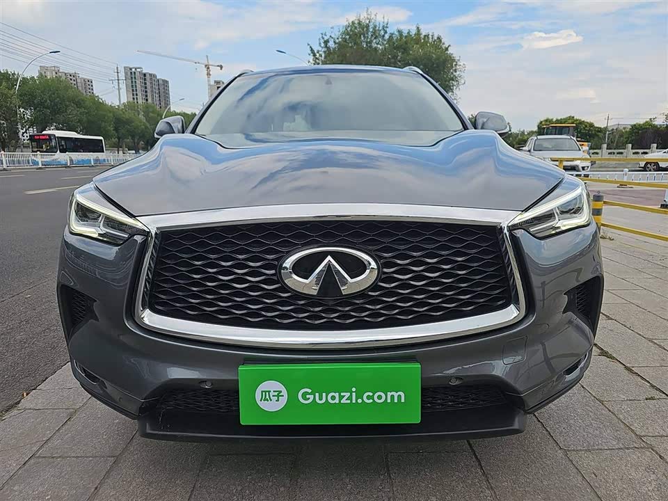 Infiniti QX50