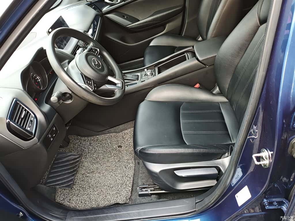 Mazda CX-4, 2021 15