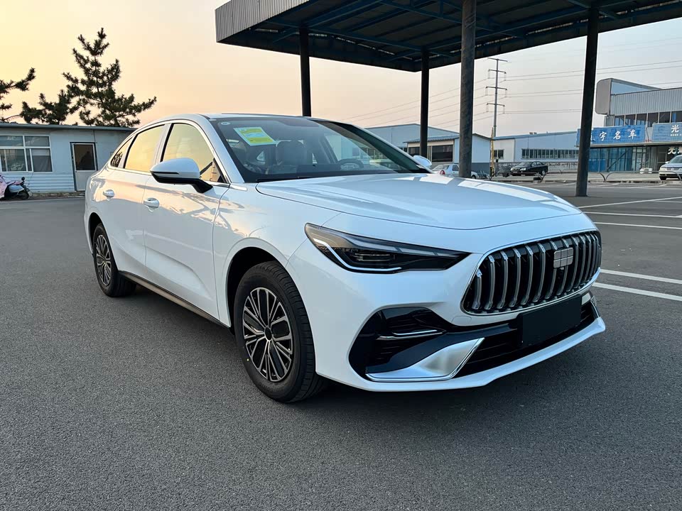 Geely Galaxy Galaxy Sparkle 6