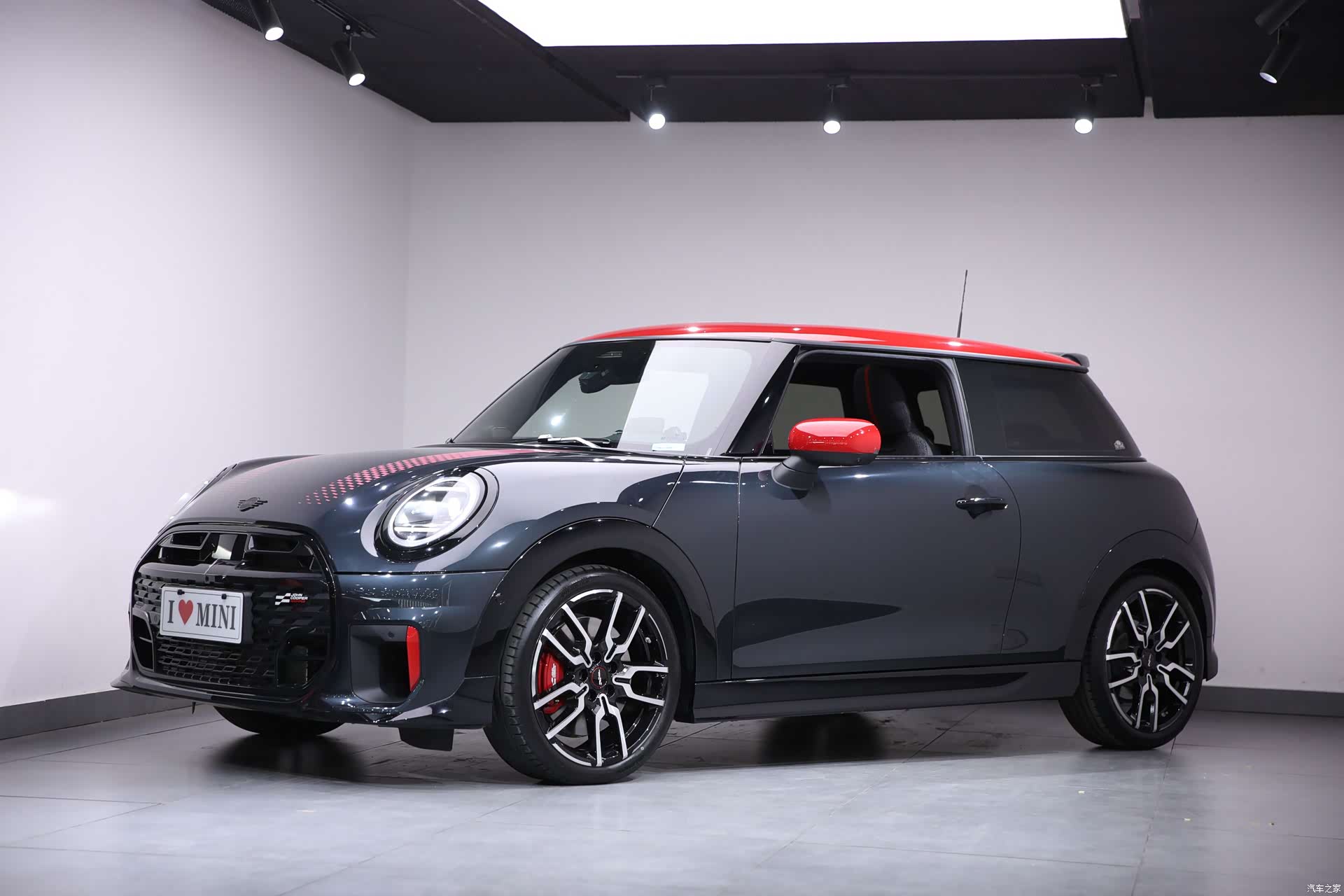 Mini Cooper, 2025 9