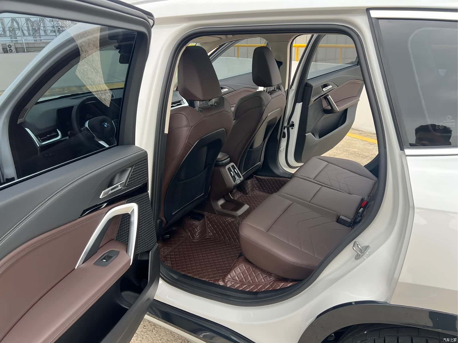 BMW X1, 2023 6