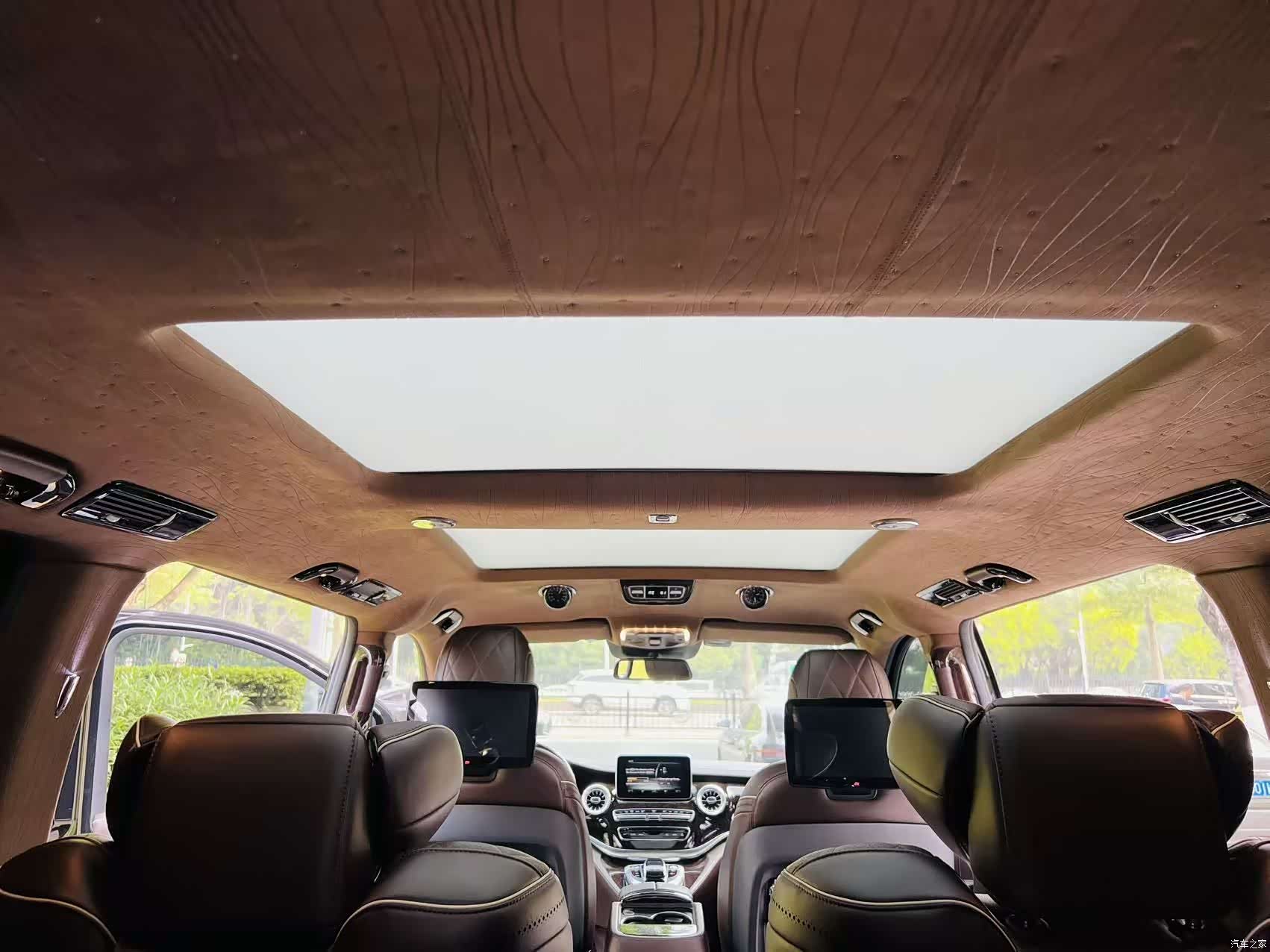 Mercedes-Benz V-Class, 2020 29