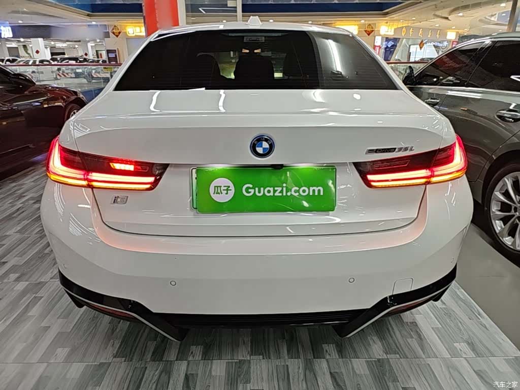 BMW i3, 2023 6