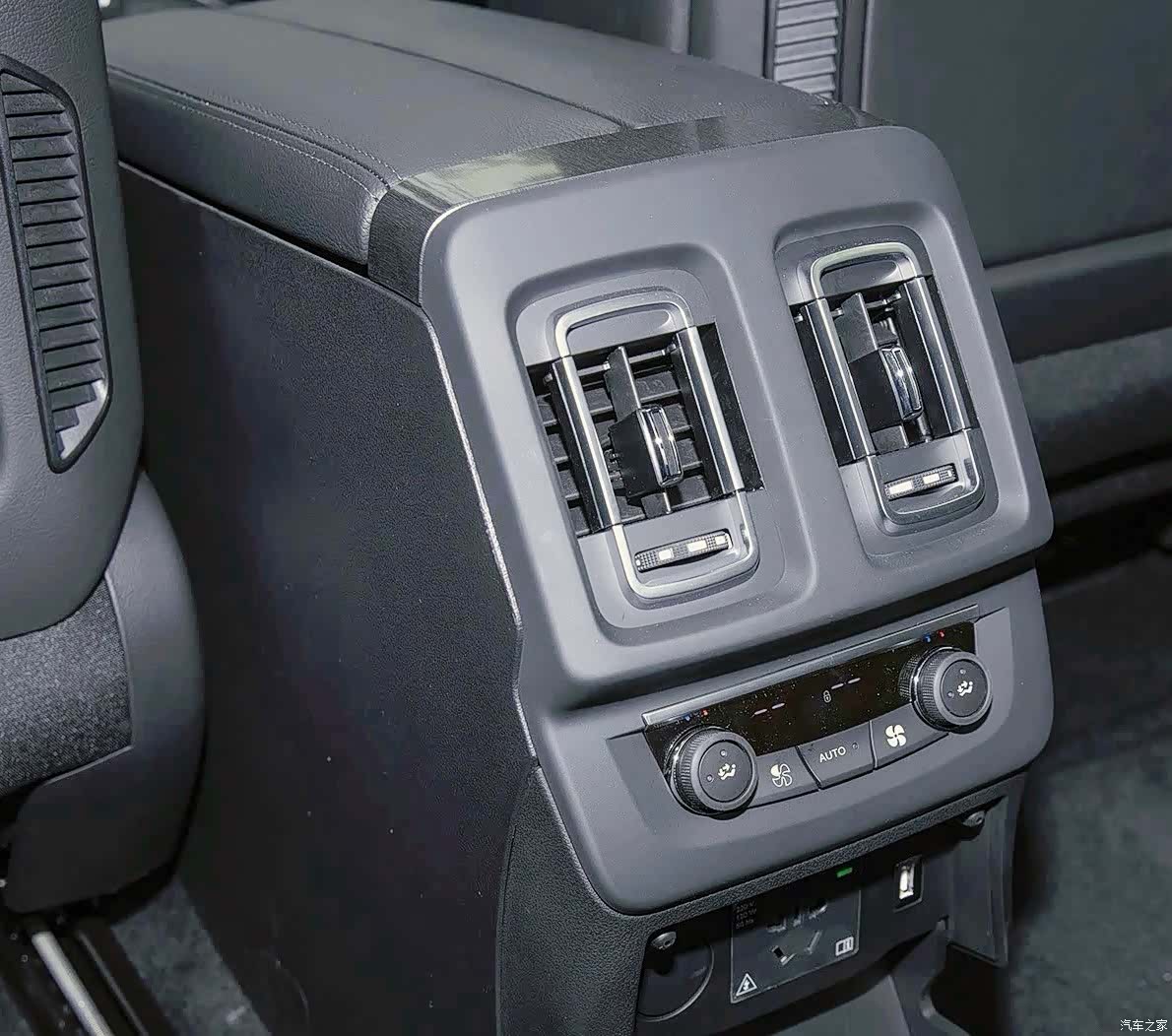 Citroen C6, 2018 25
