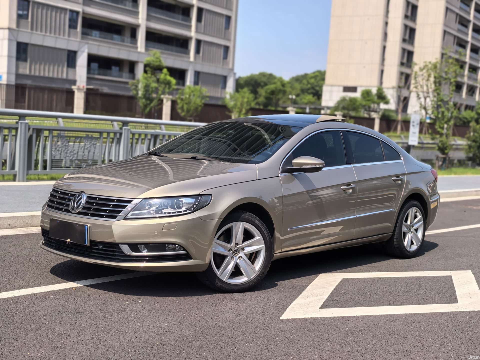 Volkswagen CC, 2016 1