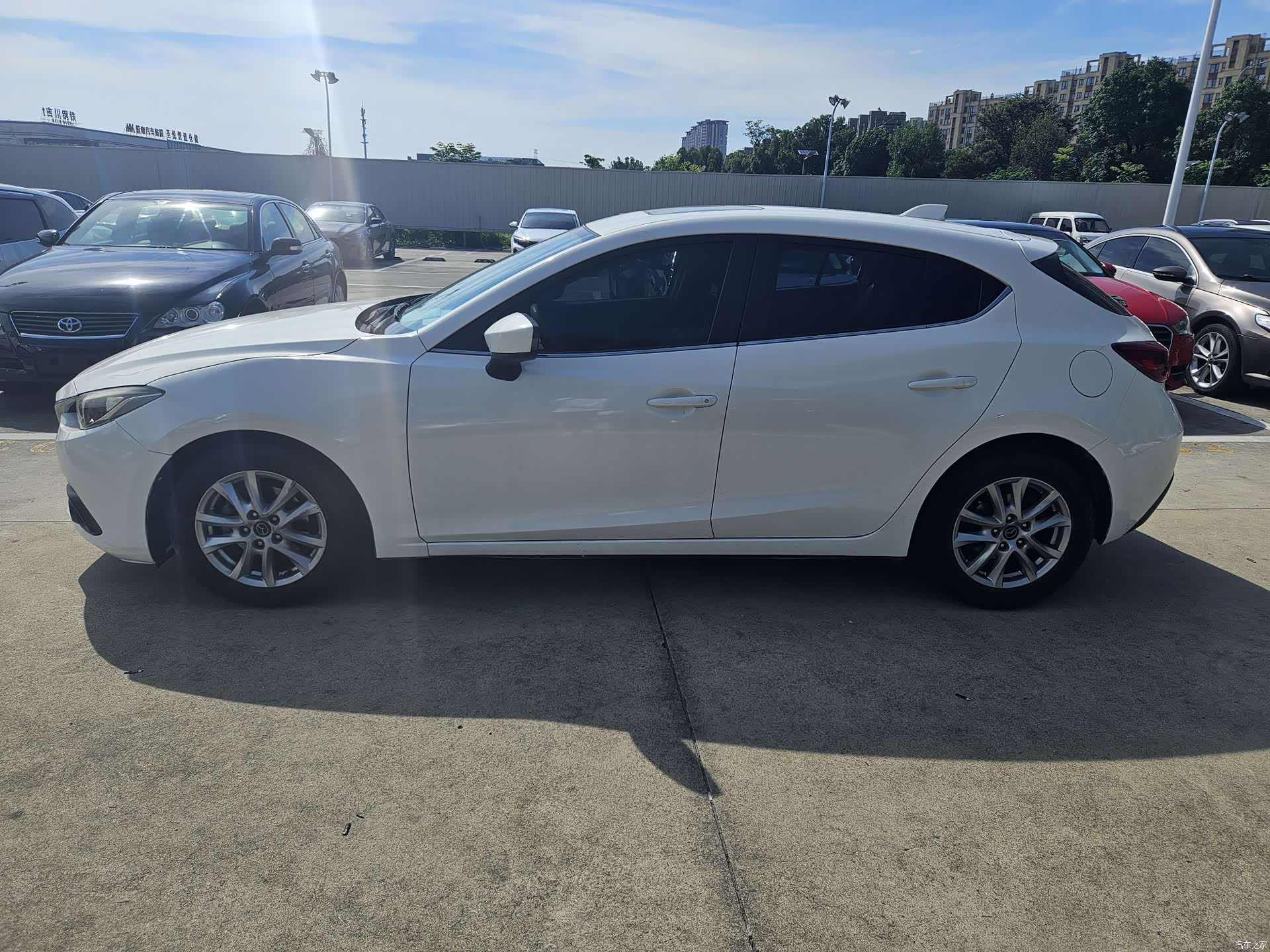 Mazda Mazda3, 2016 3