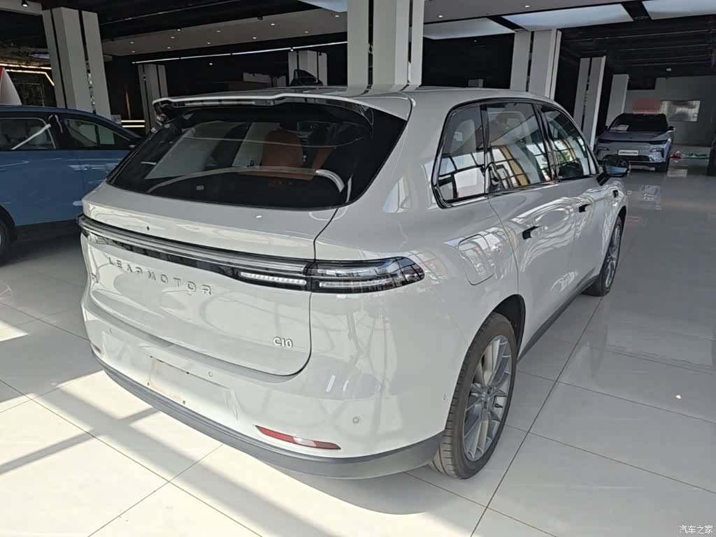 Leapmotor C10, 2025 7
