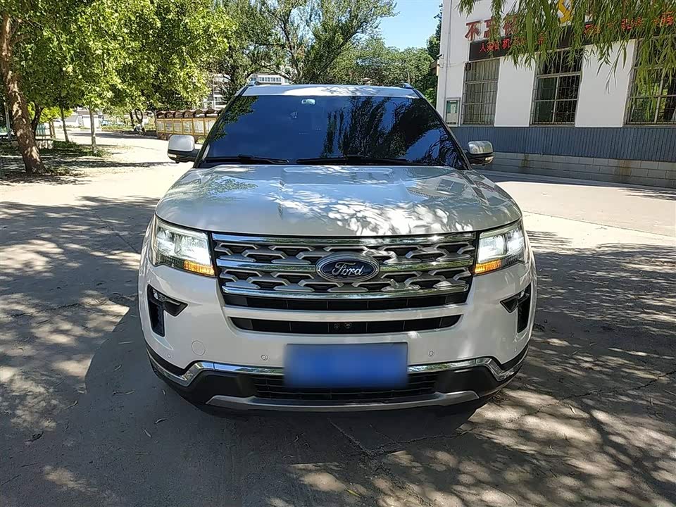 Ford Explorer Ford Explorer