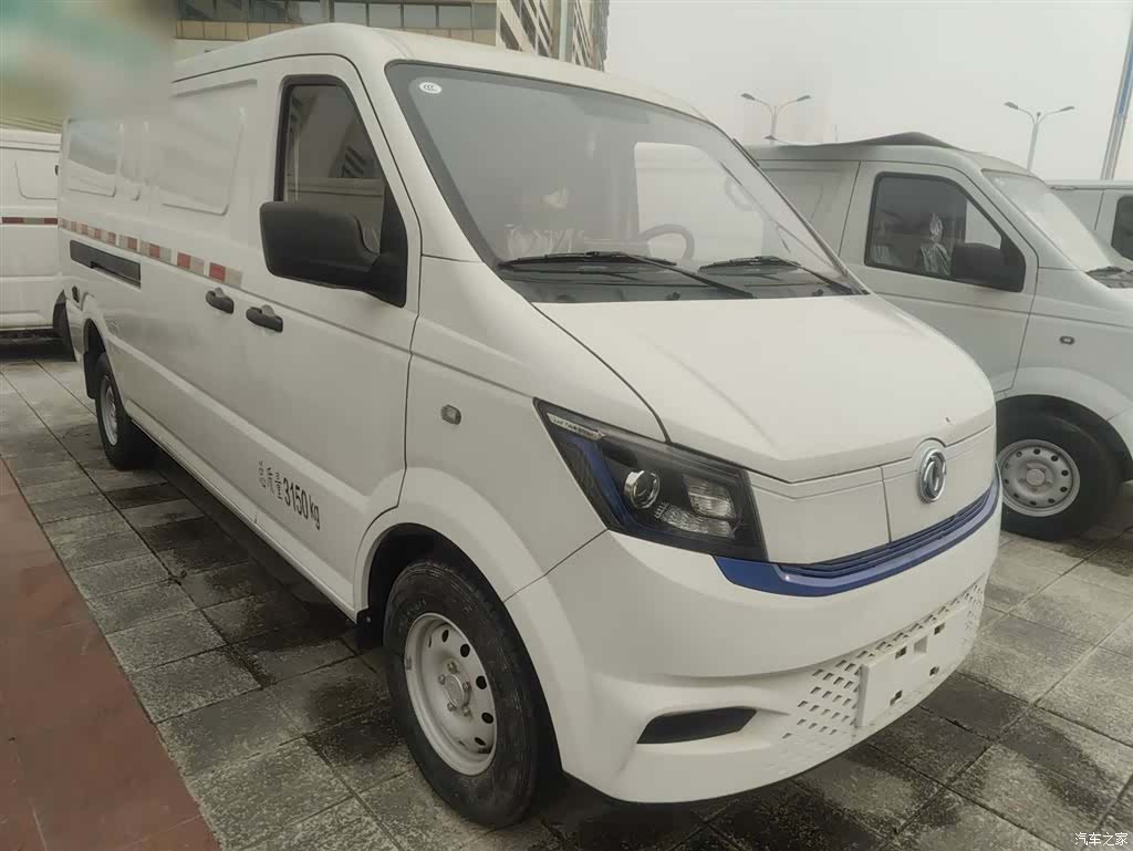 DongFeng EM27, 2025 4