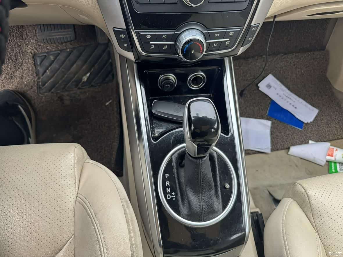 Zotye X5, 2016 4