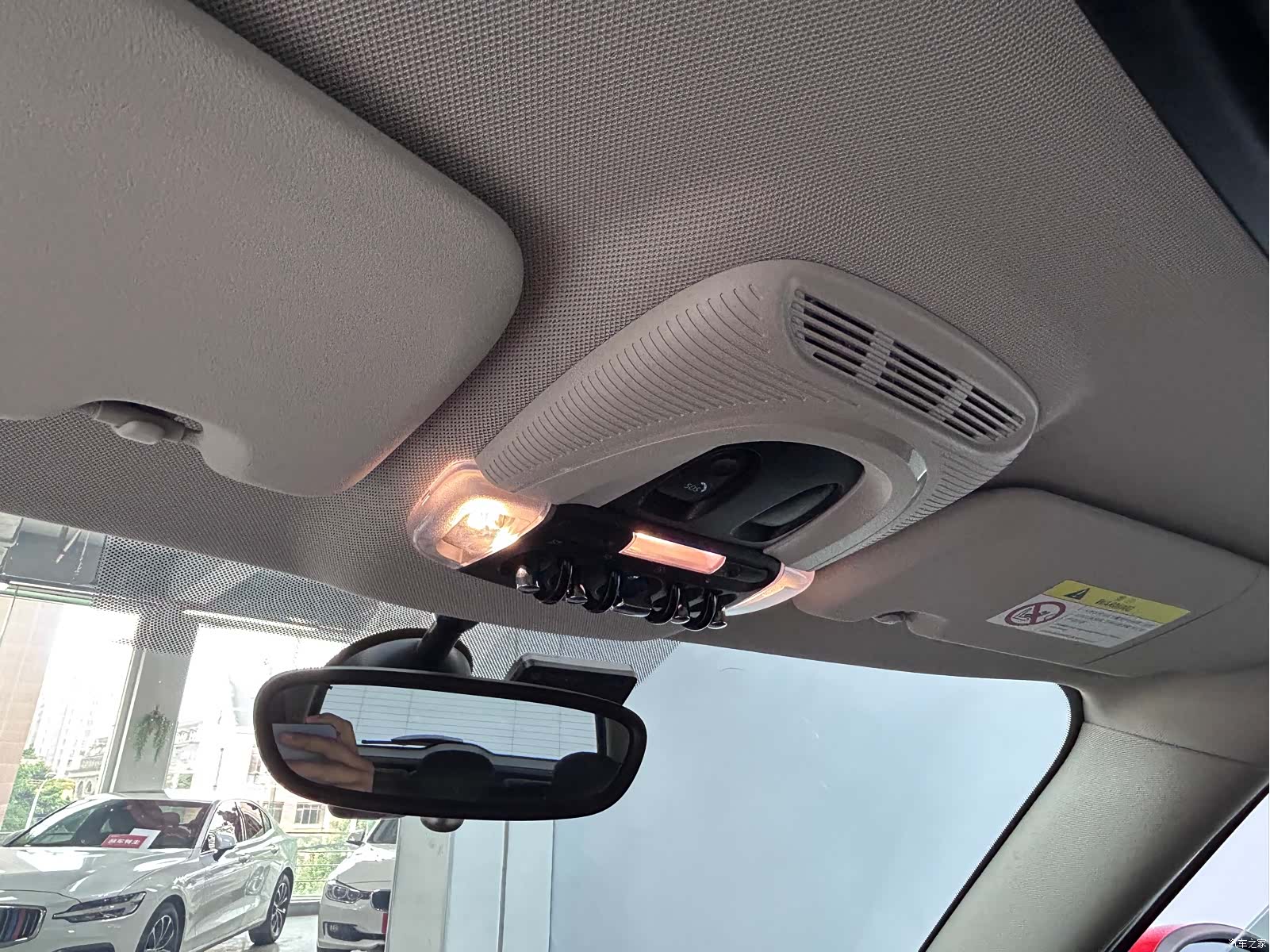 Mini Countryman, 2019 19