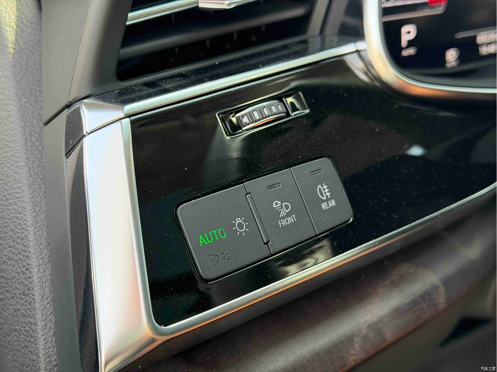 Audi Q8, 2019 12