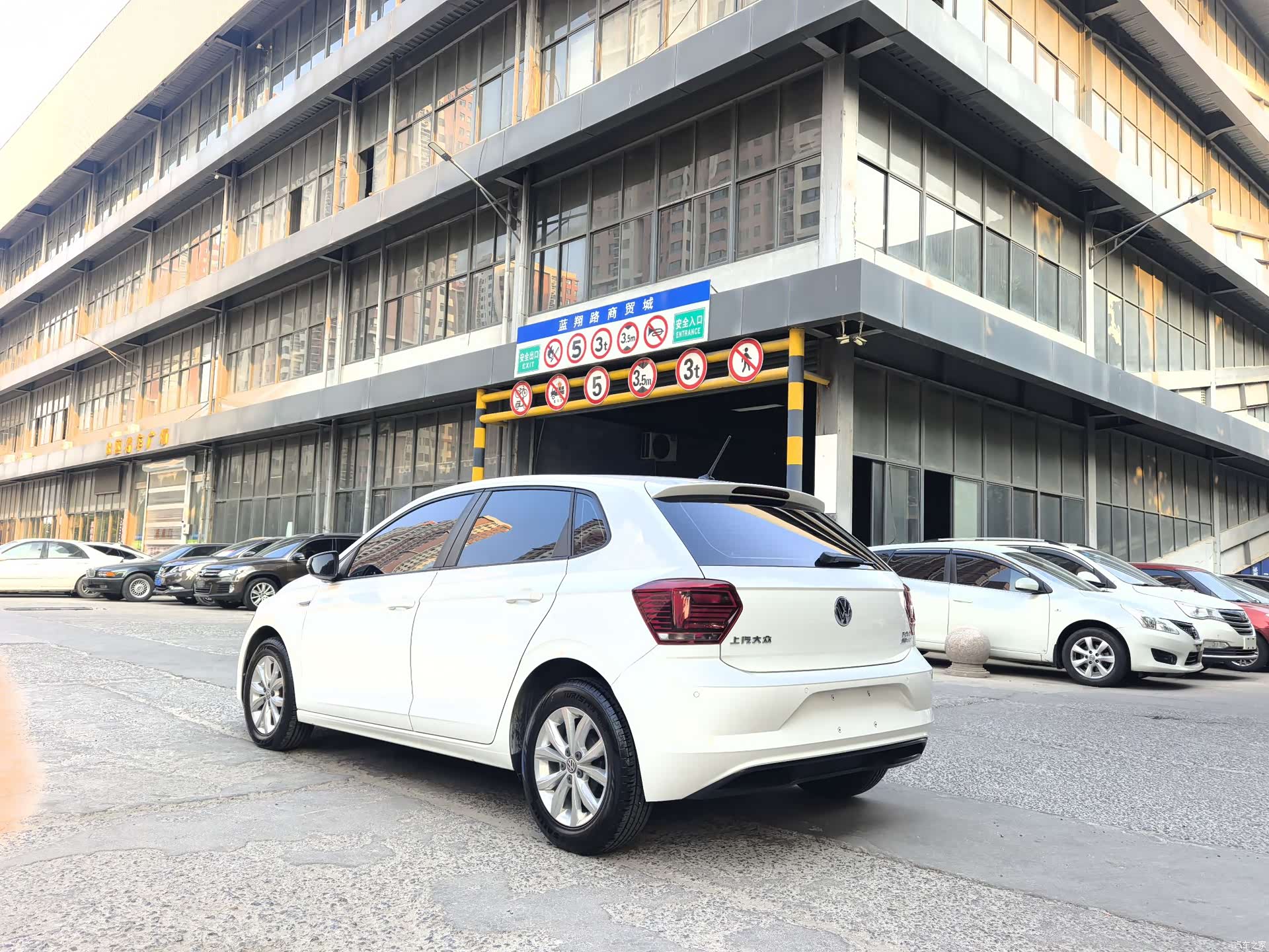 Volkswagen Polo, 2021 7