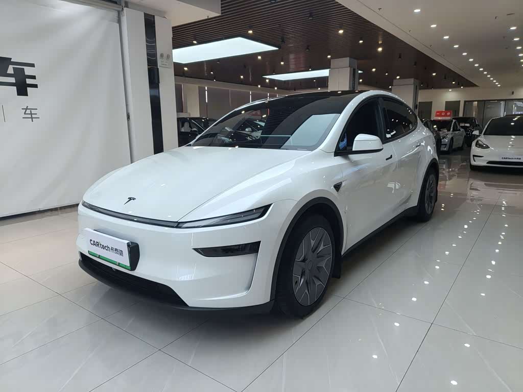 Tesla Model Y L