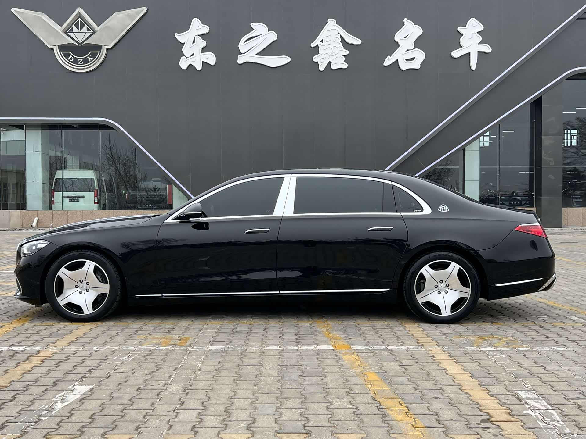 Maybach S-Class, 2023 2
