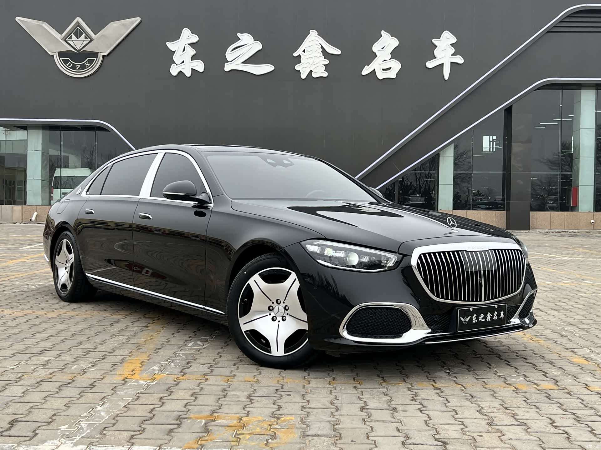 Maybach S-Class, 2023 7