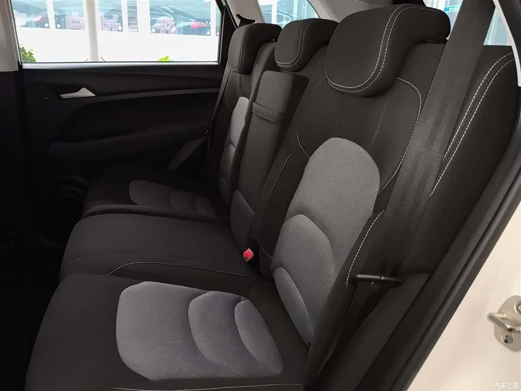 Wuling 530, 2018 17