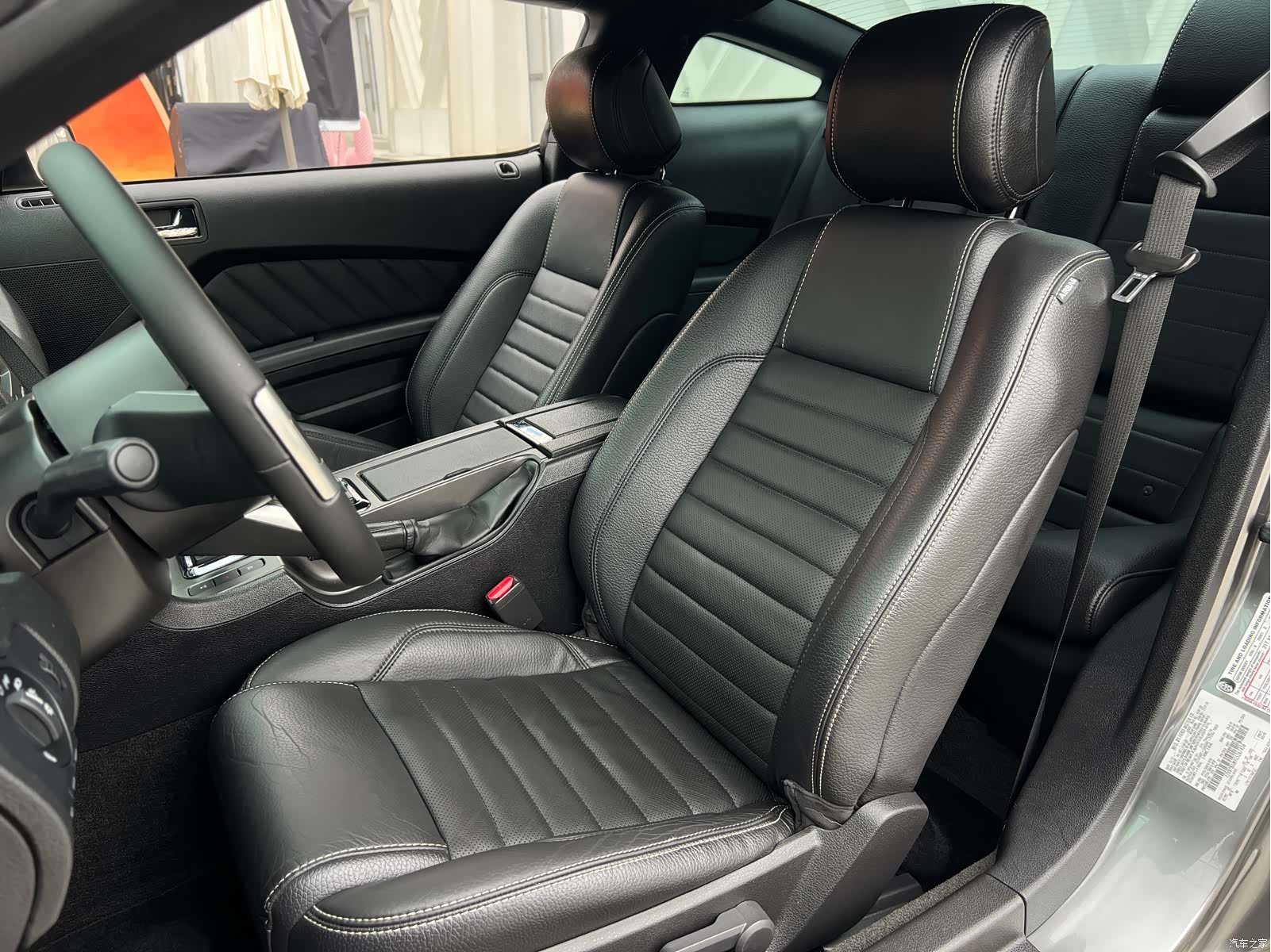 Ford Mustang, 2013 23